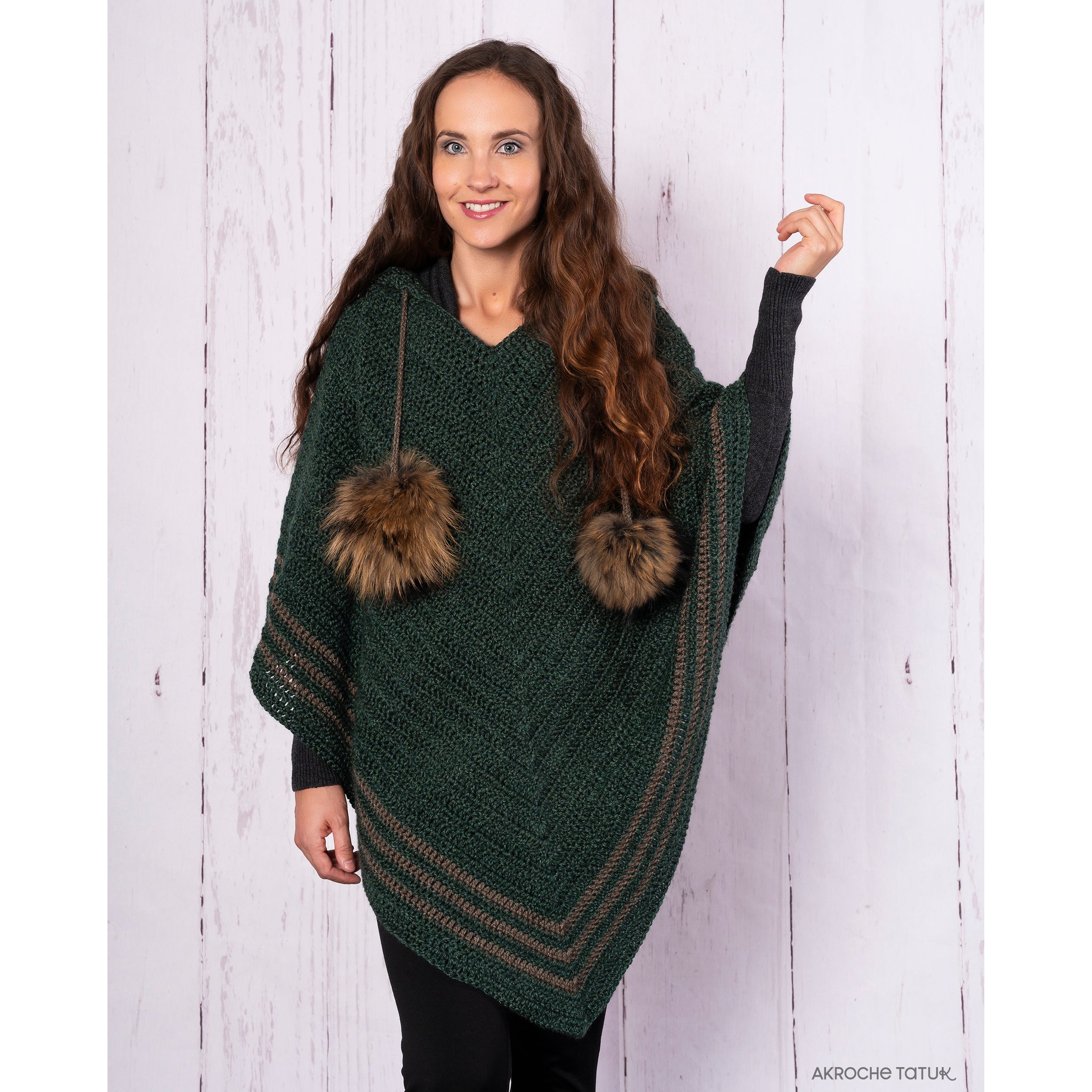 Jennifer Bisson Poncho Paku – AkrocheTatuk