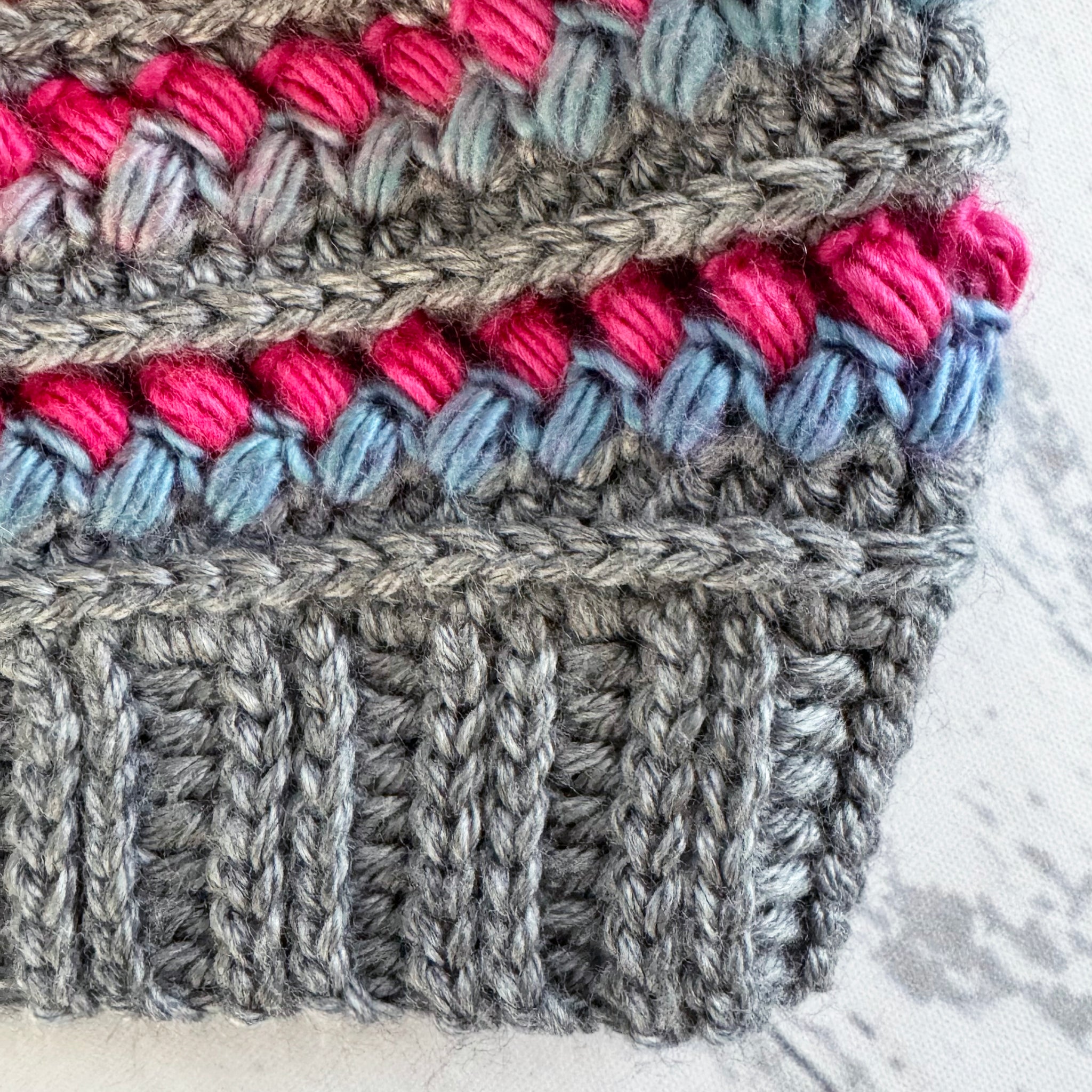 Crochet pattern - Himalayen trio (hat, scarf and mittens)