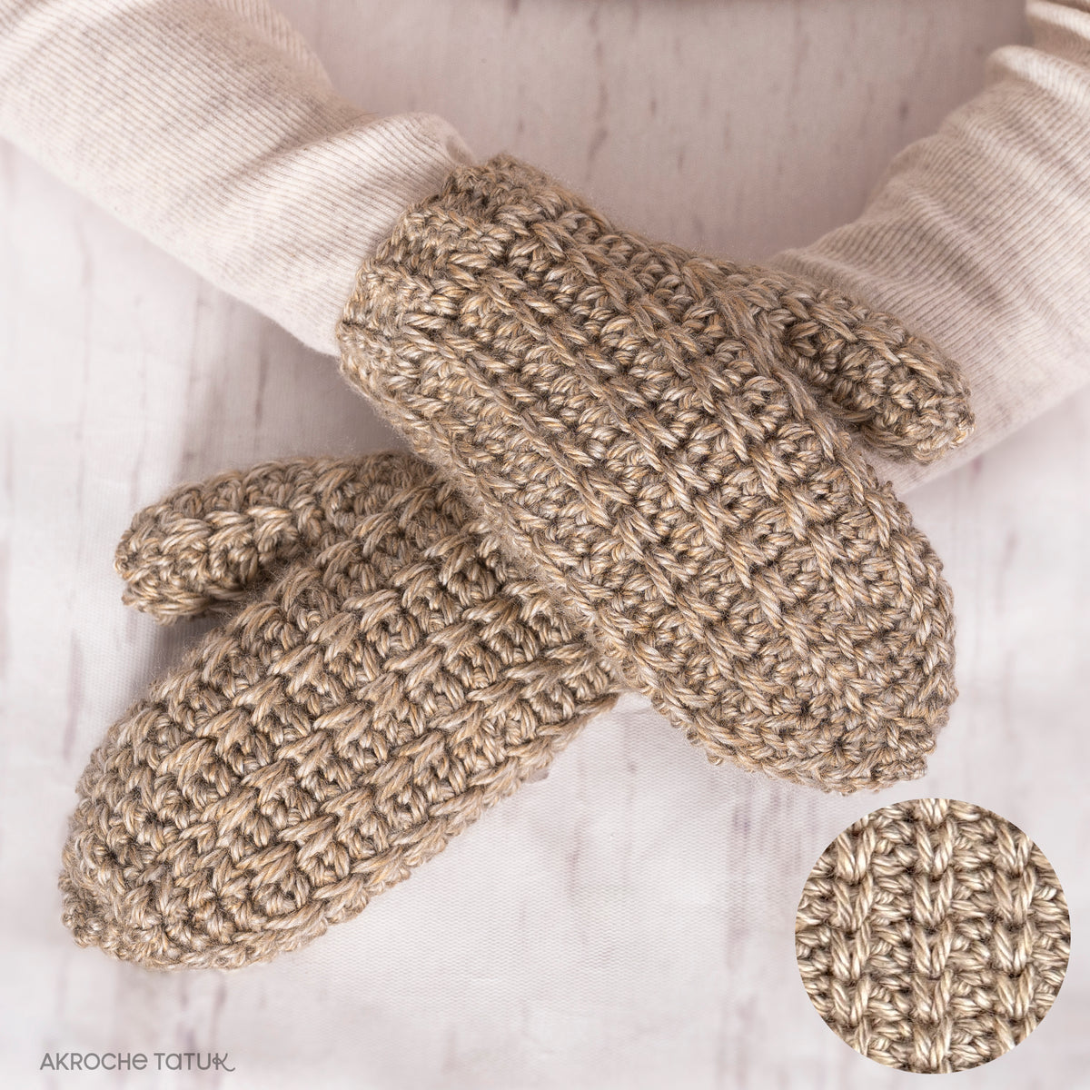 Crochet pattern - Polar Star Mittens